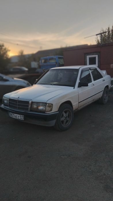 Продам мерседес 190