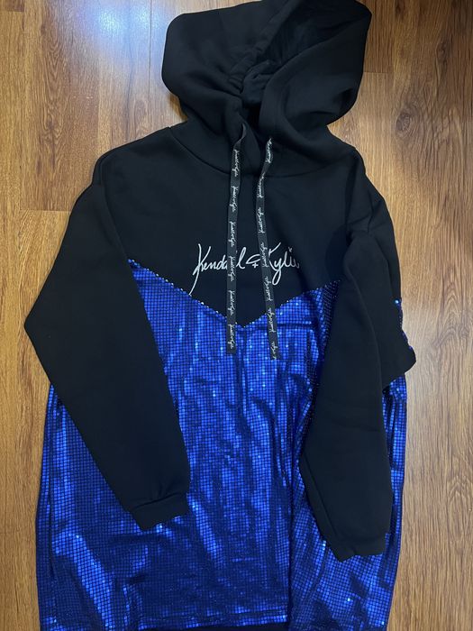 Празнична рокля Kendal+Kylie, Бежова рокля велур