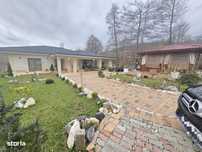 Vila exclusivista de vanzare, 200mp, Luna de sus