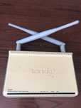 Wi-Fi router Tenda W309R в хорошем состоянии