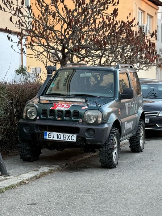 Vând Suzuki Jimny