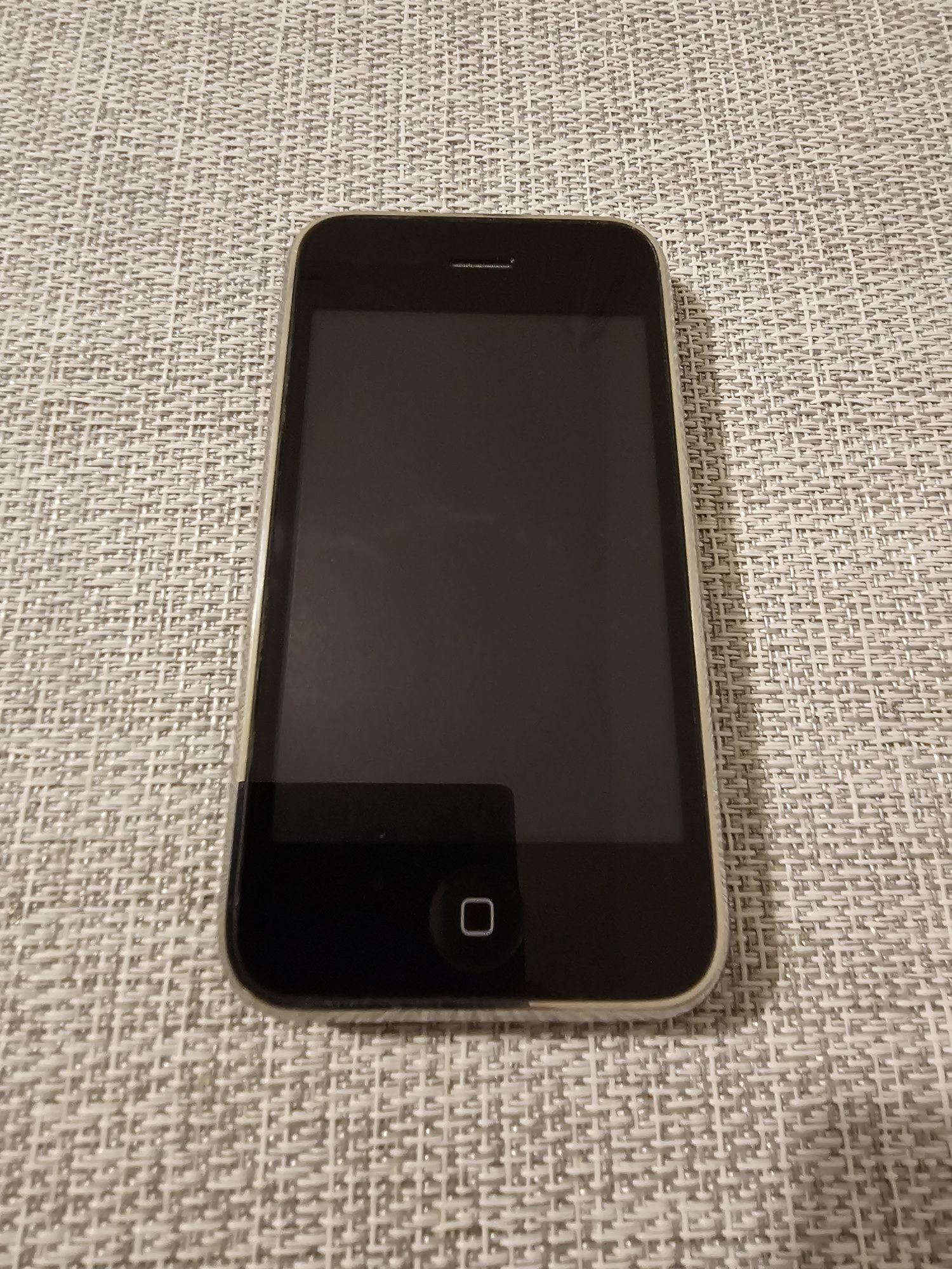 Iphone 3, 8Gb, negru, perfect functional