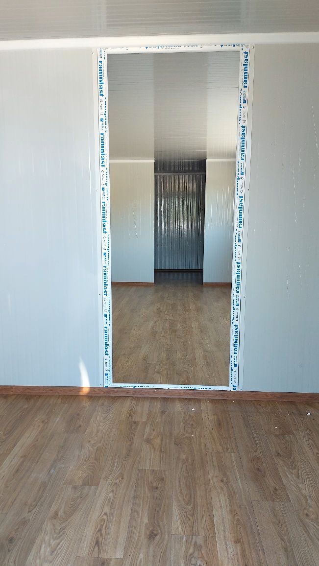 Vand container cu terasa