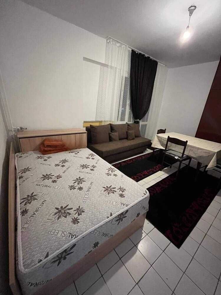 Продава се Едностаен апартамент в Пловдив, Тракия - 36 кв.м за 1584 €/кв.м - Снимка #3