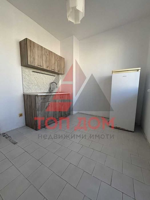 Дава се под наем Двустаен апартамент в Варна, Младост 1 - 42 кв.м за 306 € - Снимка #1