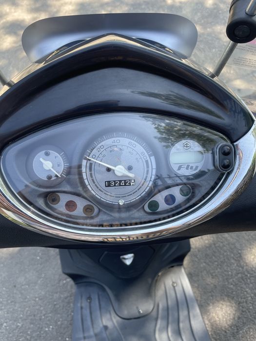 Scuter Piaggio Fly 50cm 4T , an 2016