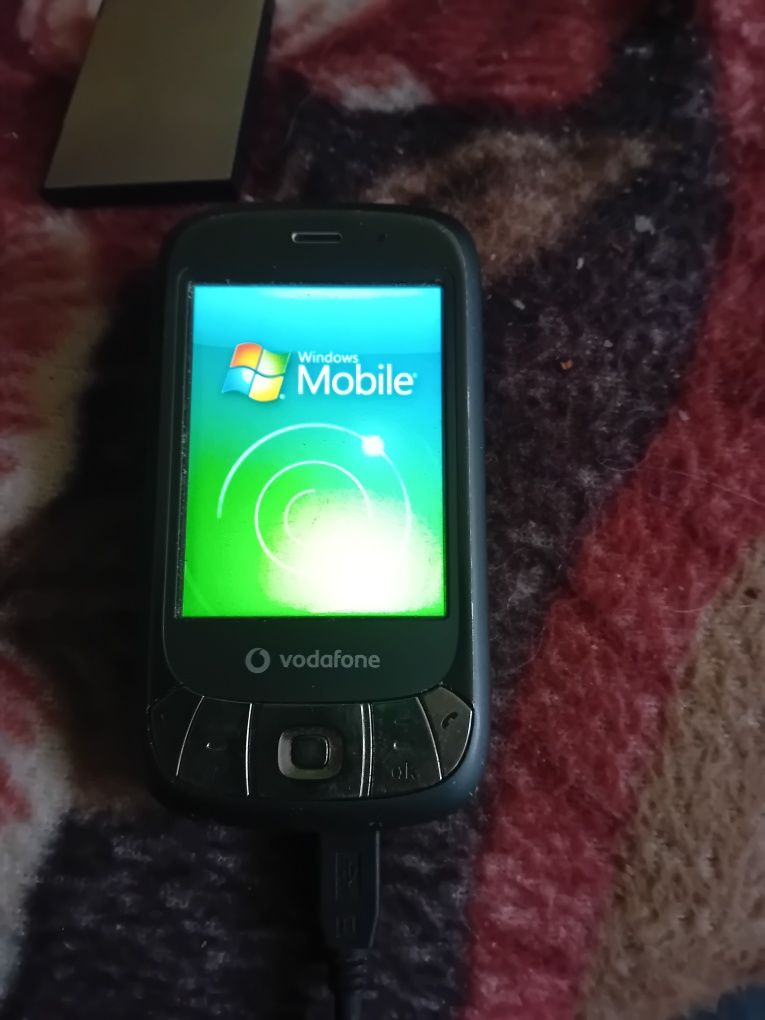 Telefon cu windows htc P4350