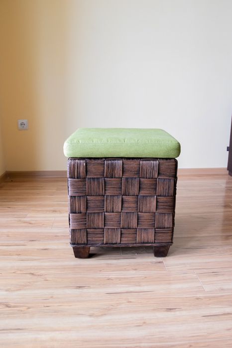 Столове от ратан - ръчна изработка.