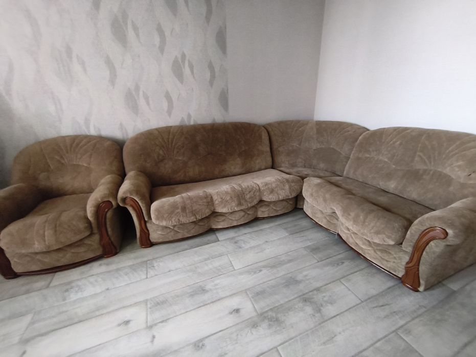 Отдам диван в хорошем состоянии