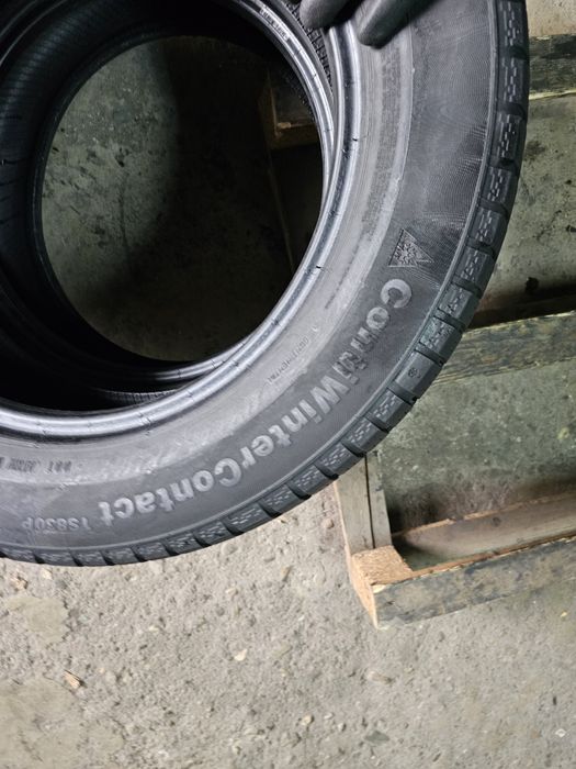 4 anvelope iarna 205 60 16 Continental