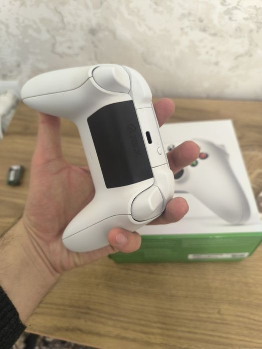 Геймпады Xbox Series/One