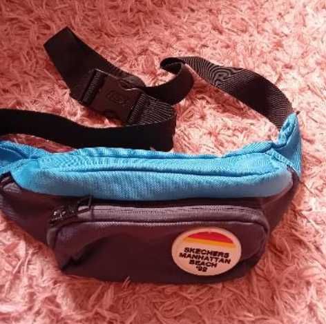 Оригинална чантичка(тип банан) Skechers