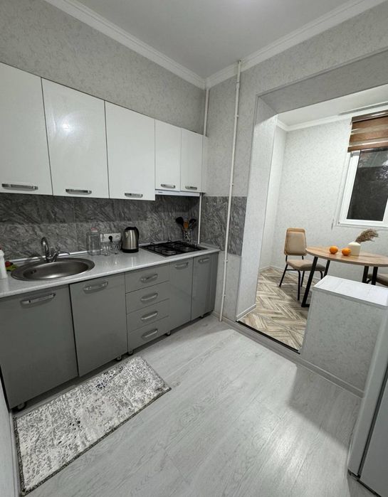 Квартира на Ц4-кафе Плов 1*2/2/4 общ пл 42м с обстановкой