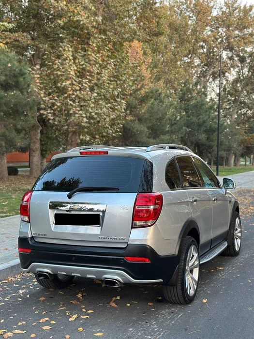 Продается Captiva 2/4
