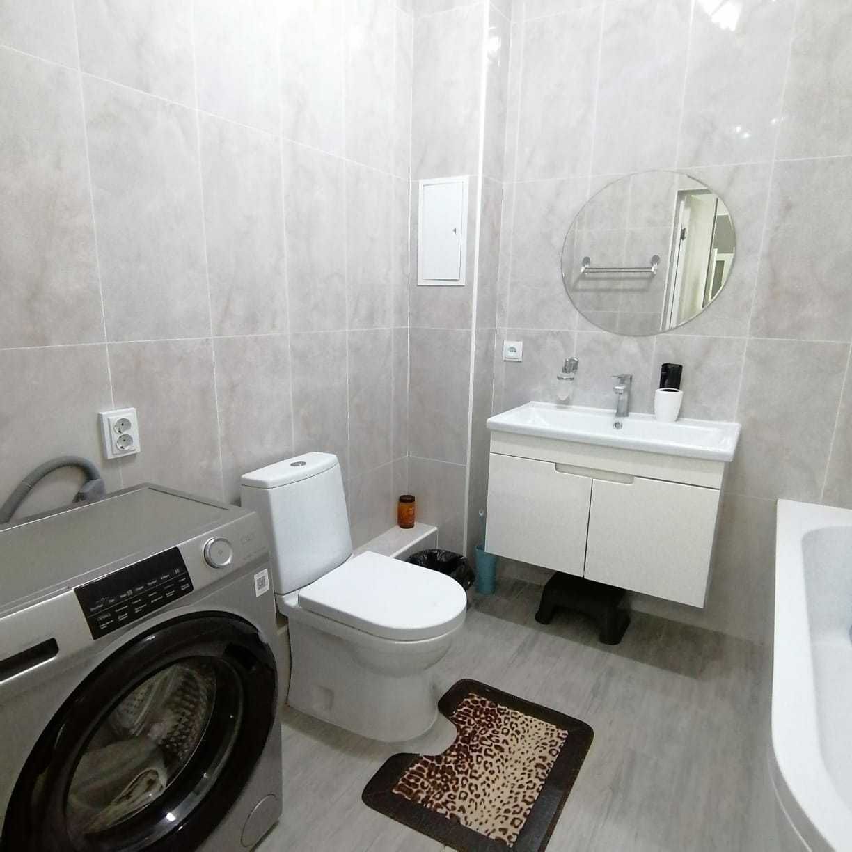 2х комн кв в Альтаире по Молдагуловой 73 кв.м 7/9 этаж