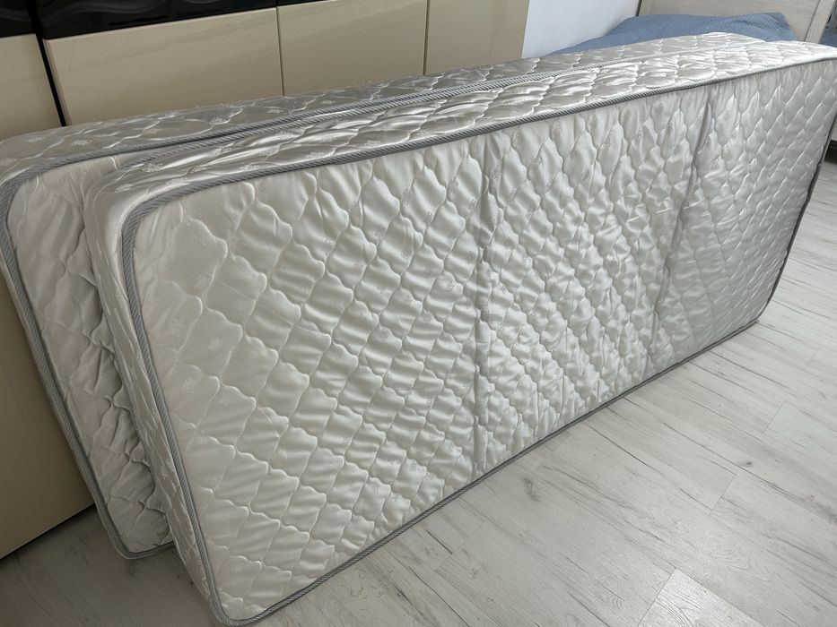 Отдам бесплатно матрасы