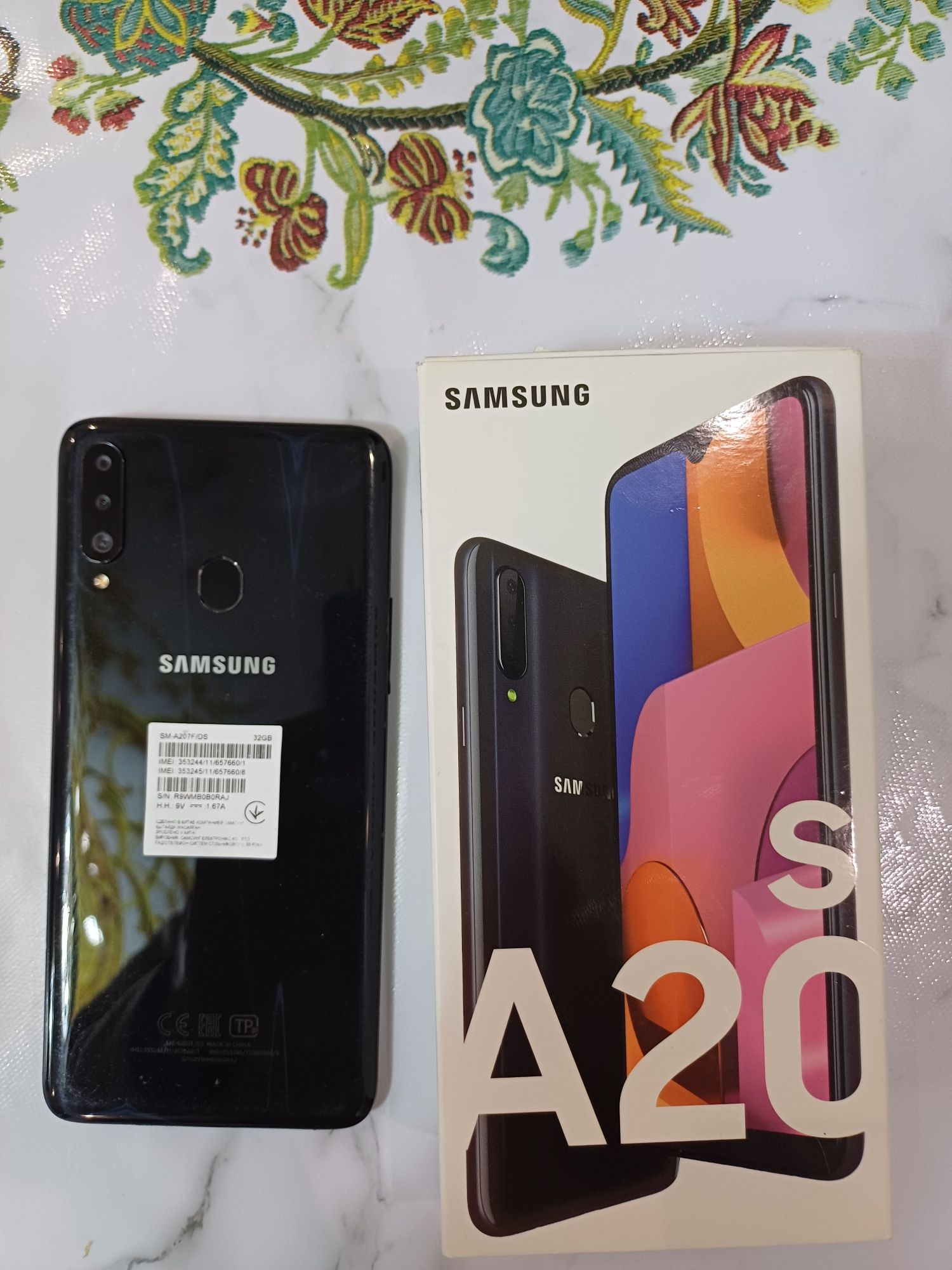 Продаётся A20S Samsung состояние новое