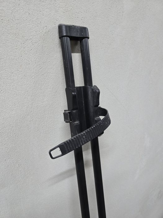 THULE авто стойка за велосипед