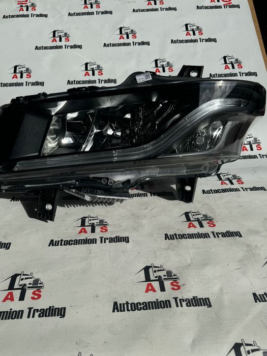 far iveco Stralis S-WAY nou / original disponibile stanga / dreapta