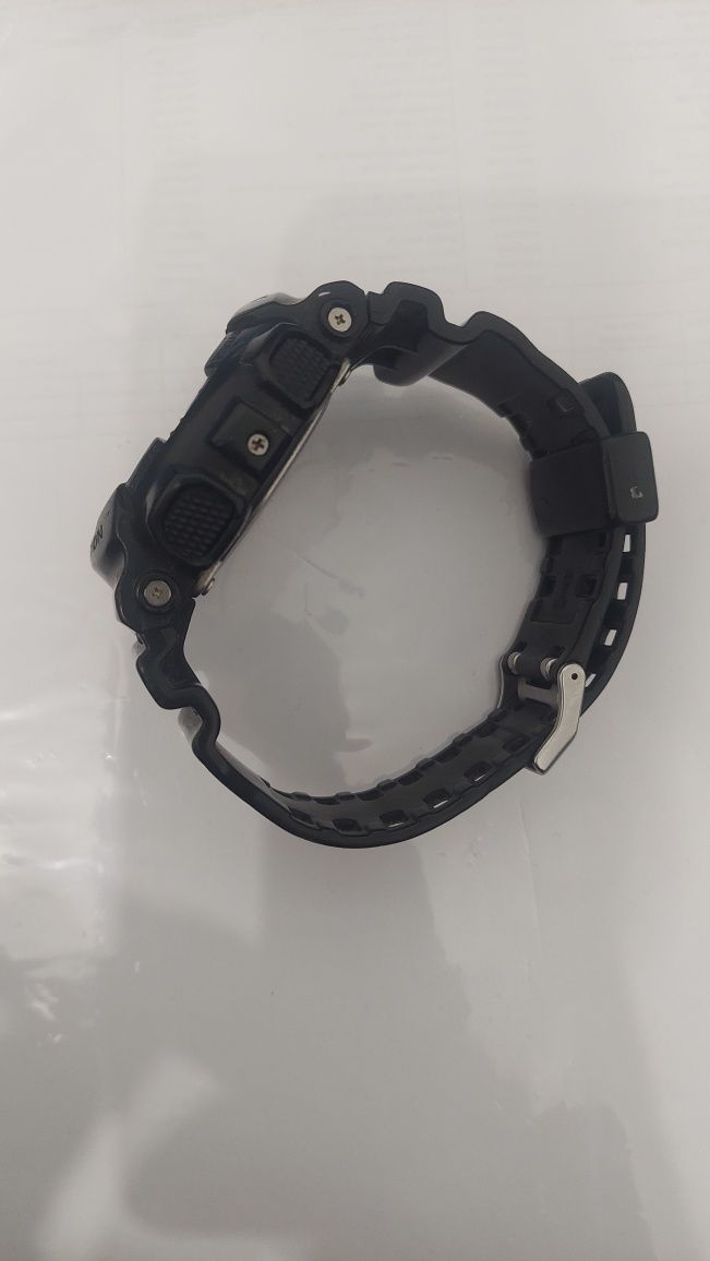 Часовник Casio G-shock