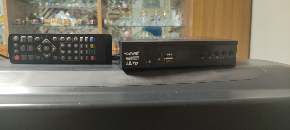 Срочно продам телевизор+тюнер