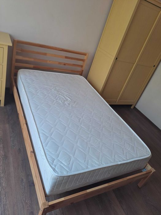 Рамка за легло TARVA от Икеа за матрак 120 / 200 см.