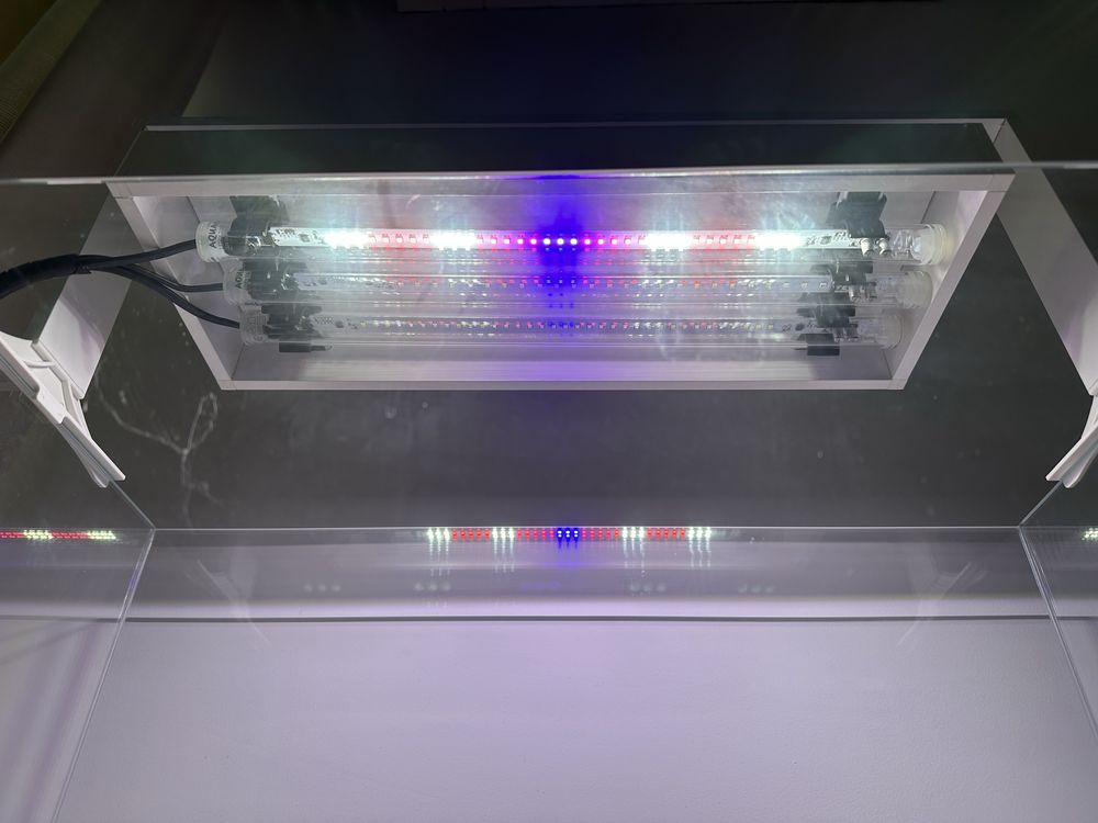 Аквариум AquaEL UltraScape 60, шкаф и осветител - бели, чисто нови