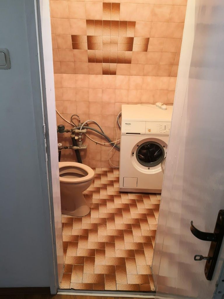 Дава се под наем Тристаен апартамент в Пловдив, Мараша - 78 кв.м за 331.5 € - Снимка #6