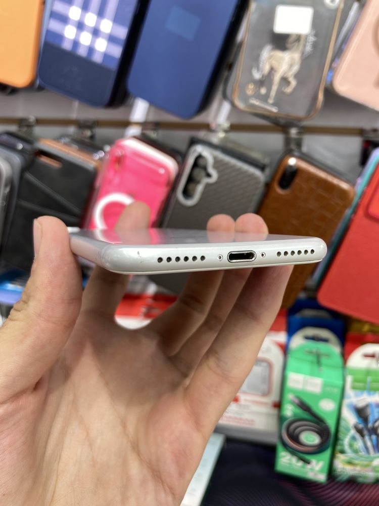 iPhone 7 32Gb ideal