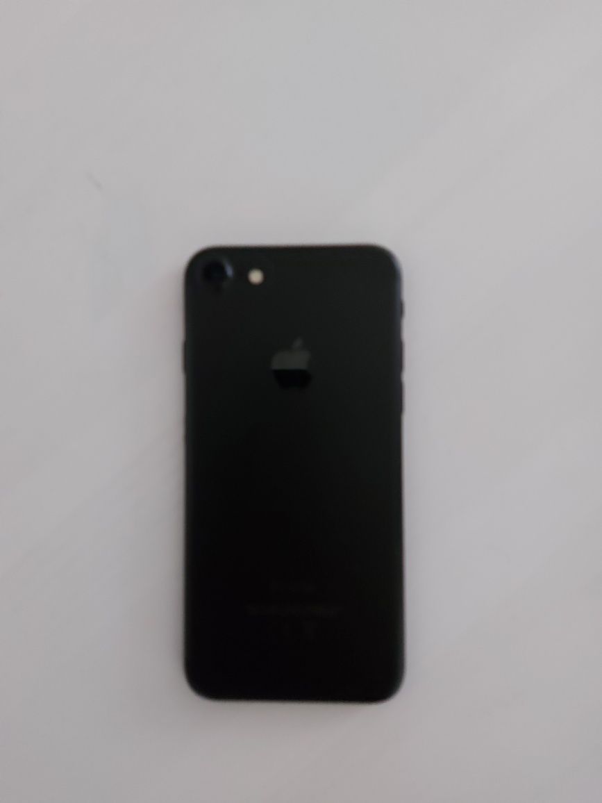 Vand iPhone 7-32 GB