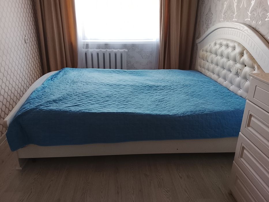 Двуспальная кровать 160×200