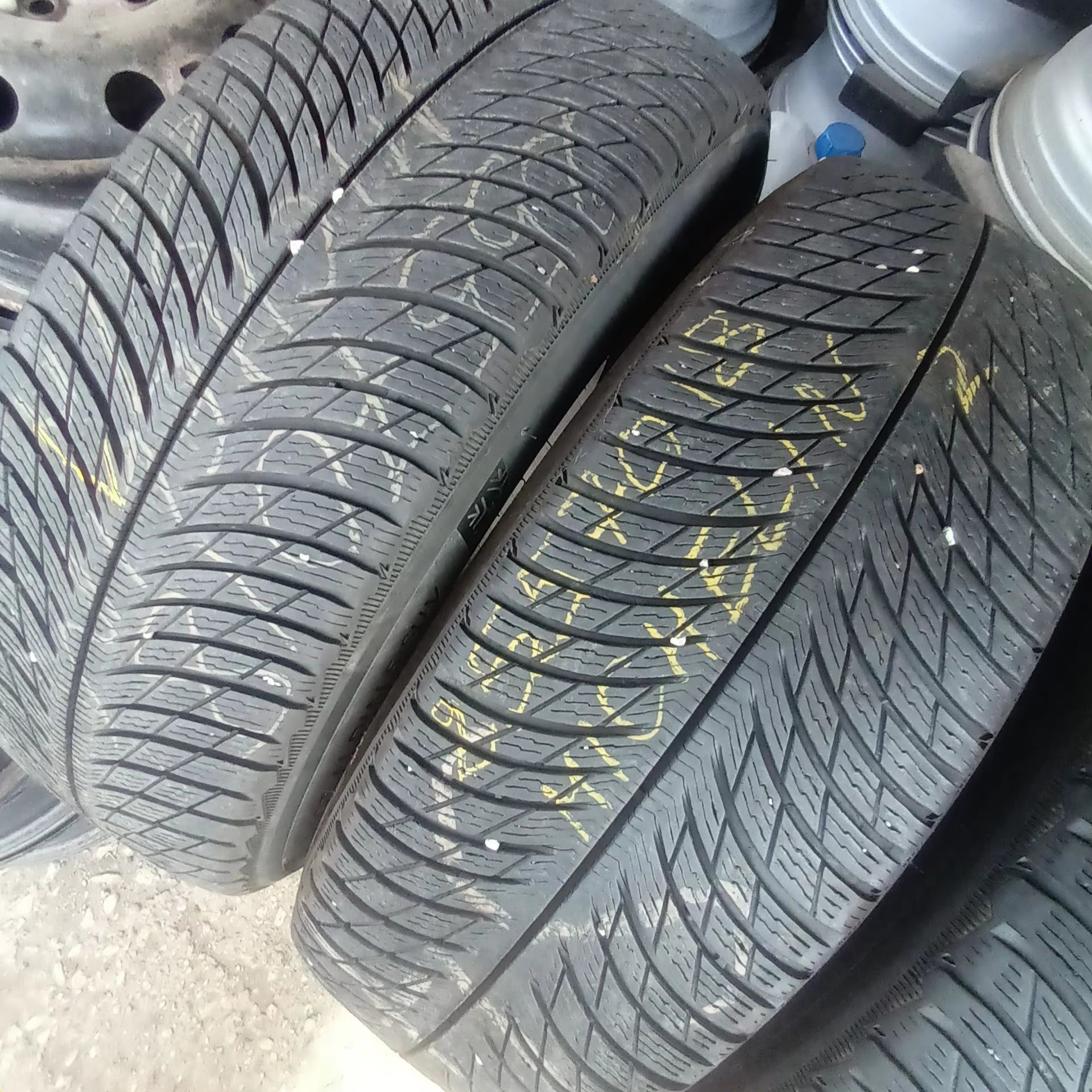 255 70 18 Michelin pilot 5 SUV 4броя зимни дот 2021г