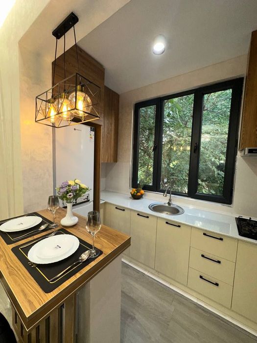 3 xonali uy sotiladi.