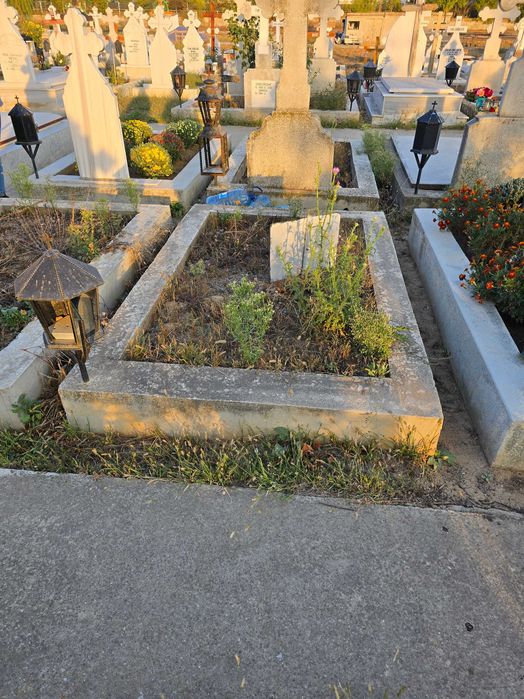 Loc de veci cimitirul Privirea Domnului