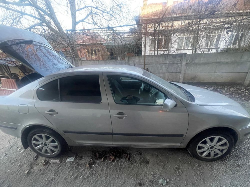 Se vinde Octavia 2 1.9 TDI