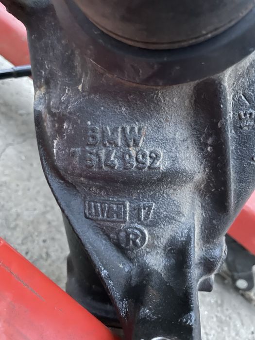 Бмв ф30 328 хдрайв заден диференциал/ Bmw f30 328i xdrive differential