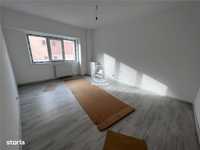 Apartament 3 camere de vanzare Pacurari