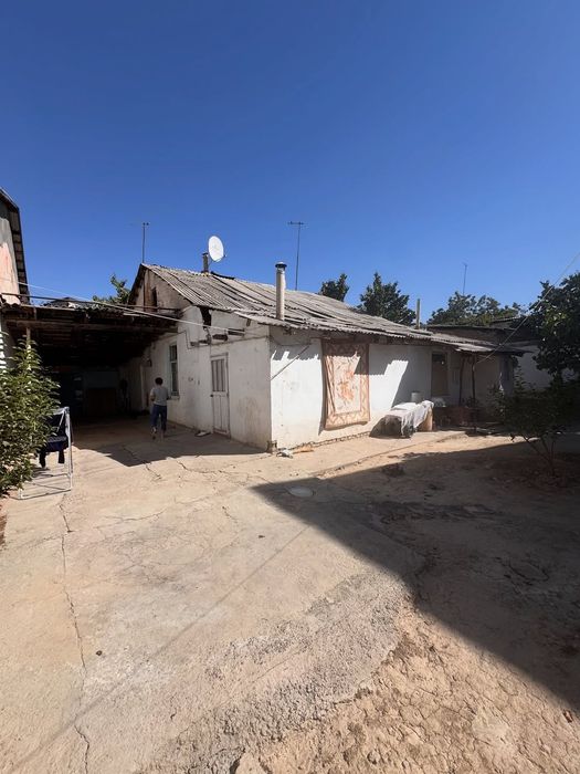 Dombirabod 4.3 sotix yer narxida