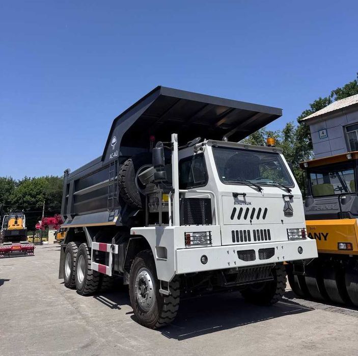Продажа новых Карьерный Самосвал Sitrak ZZ5707V384L 2025 г.