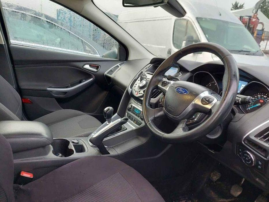 CD player Ford Focus 3 2012 HATCHBACK 1.6 CRTC