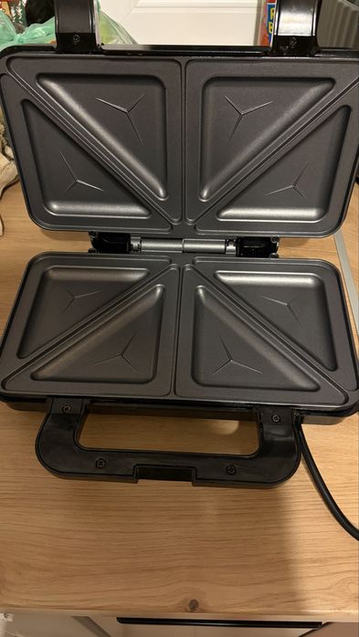 Sandwich maker Bestron