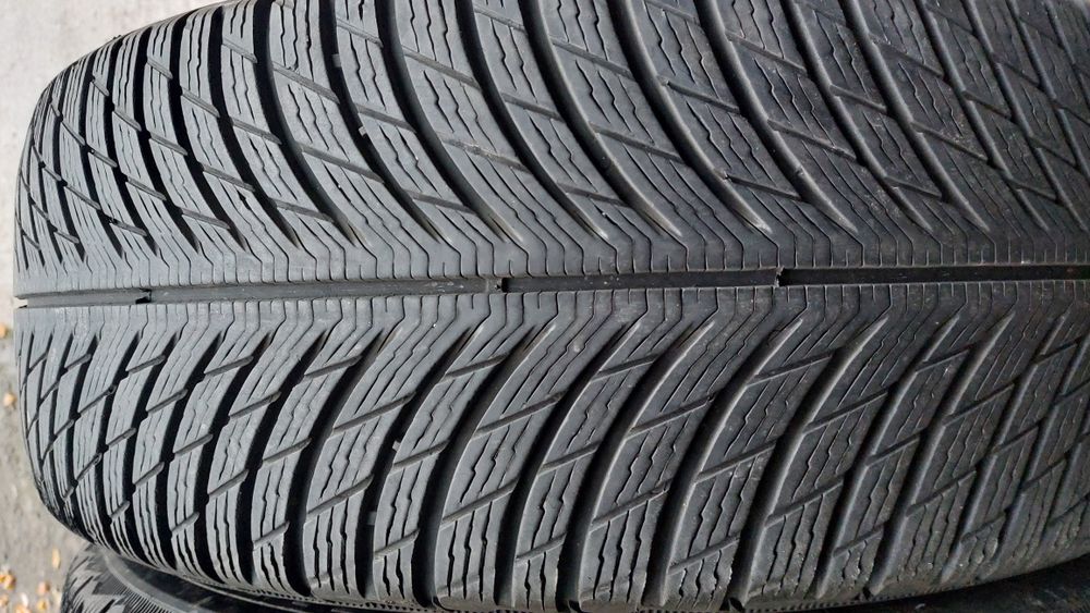 Зимни гуми 235/55/18 Michelin Pilot Alpin 5 Suv 4 броя