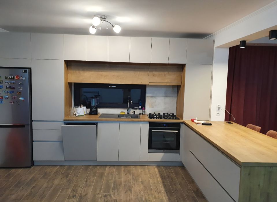 Vând casă în Mărtinești