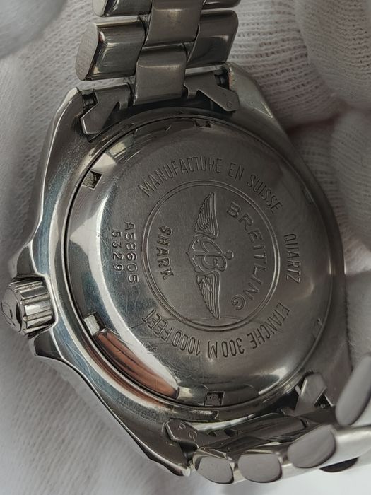 Breitling Shark A58605