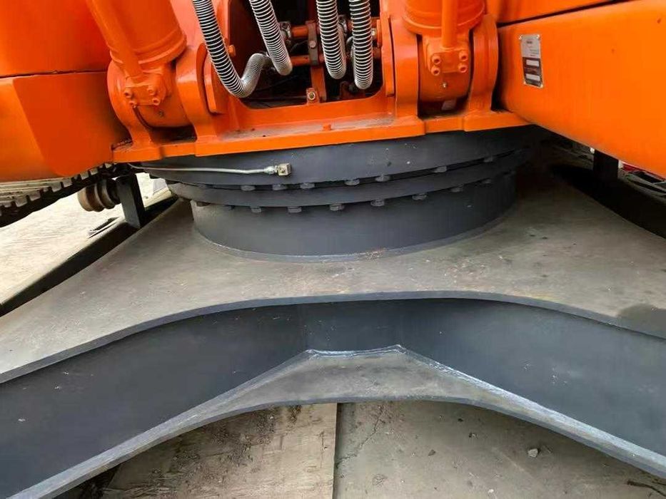 Ekskavator Doosan DX225. Oldindan to'lov 10%. buyurtma asosida. 2023y