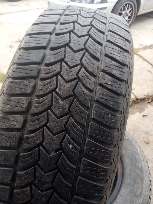 Anvelope 215/65/16