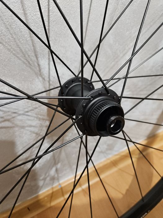 Roti cursiera Mavic, disc, aluminiu