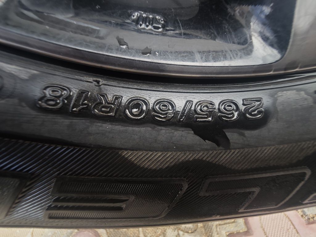 Продаётся шиный с диском 265/60/R18  5шт шина Brigstone.