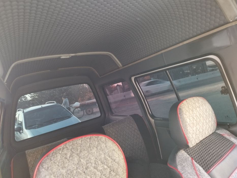 Автомобил Дево дамас