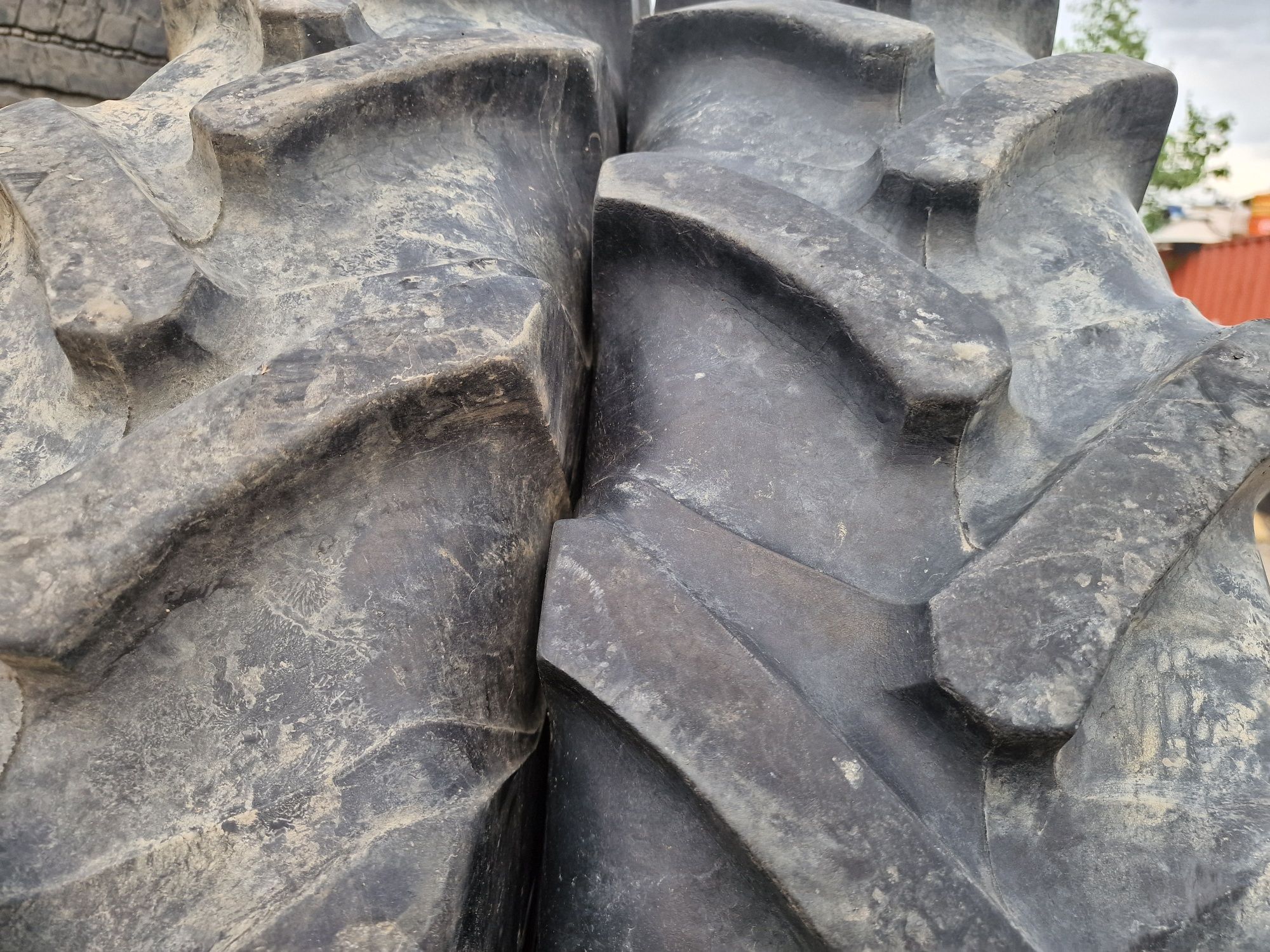 ANVELOPE agricole 11.2R42 (270/95R42) marca Alliance